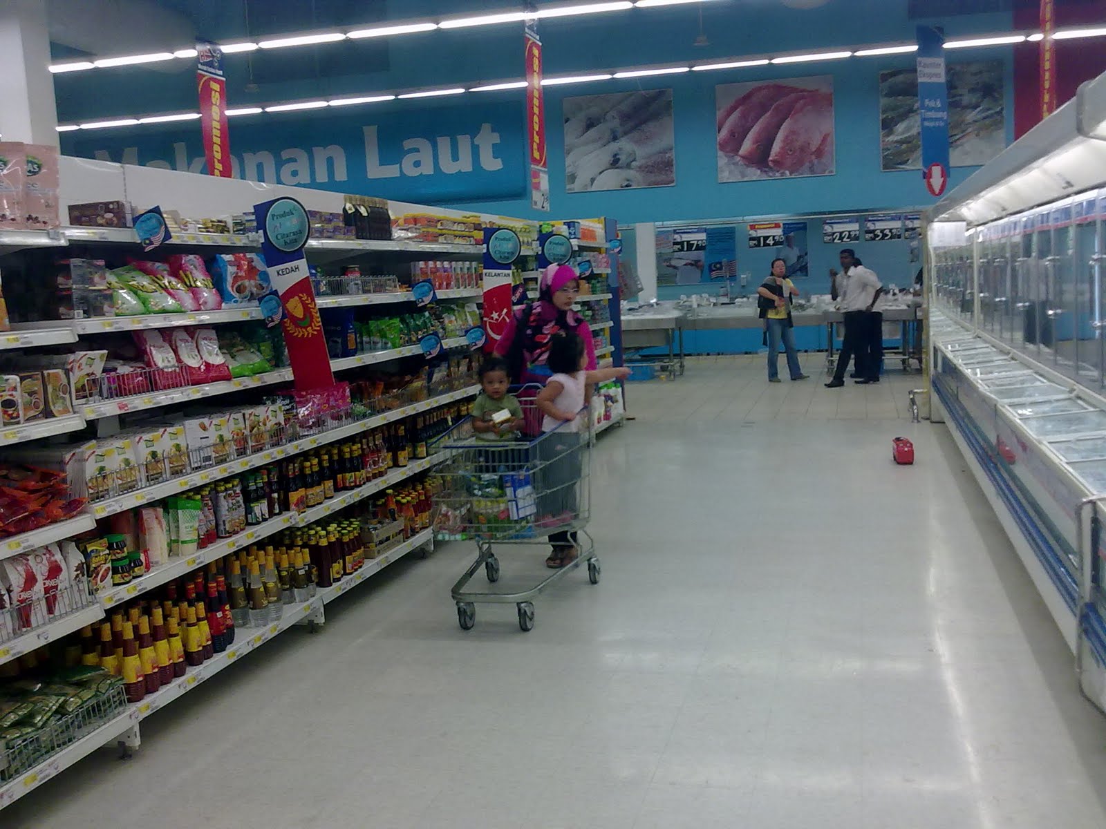 IrdinaZareef Tesco Klang, Bukit Tinggi