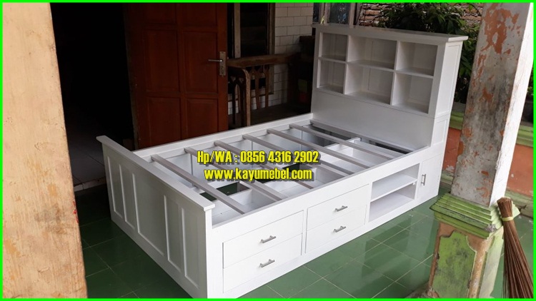 Harga ranjang kayu ukuran 120 200 di Jakarta LA FURNITURE Harga ranjang kayu ukuran 120 200 di Jakarta LA FURNITURE