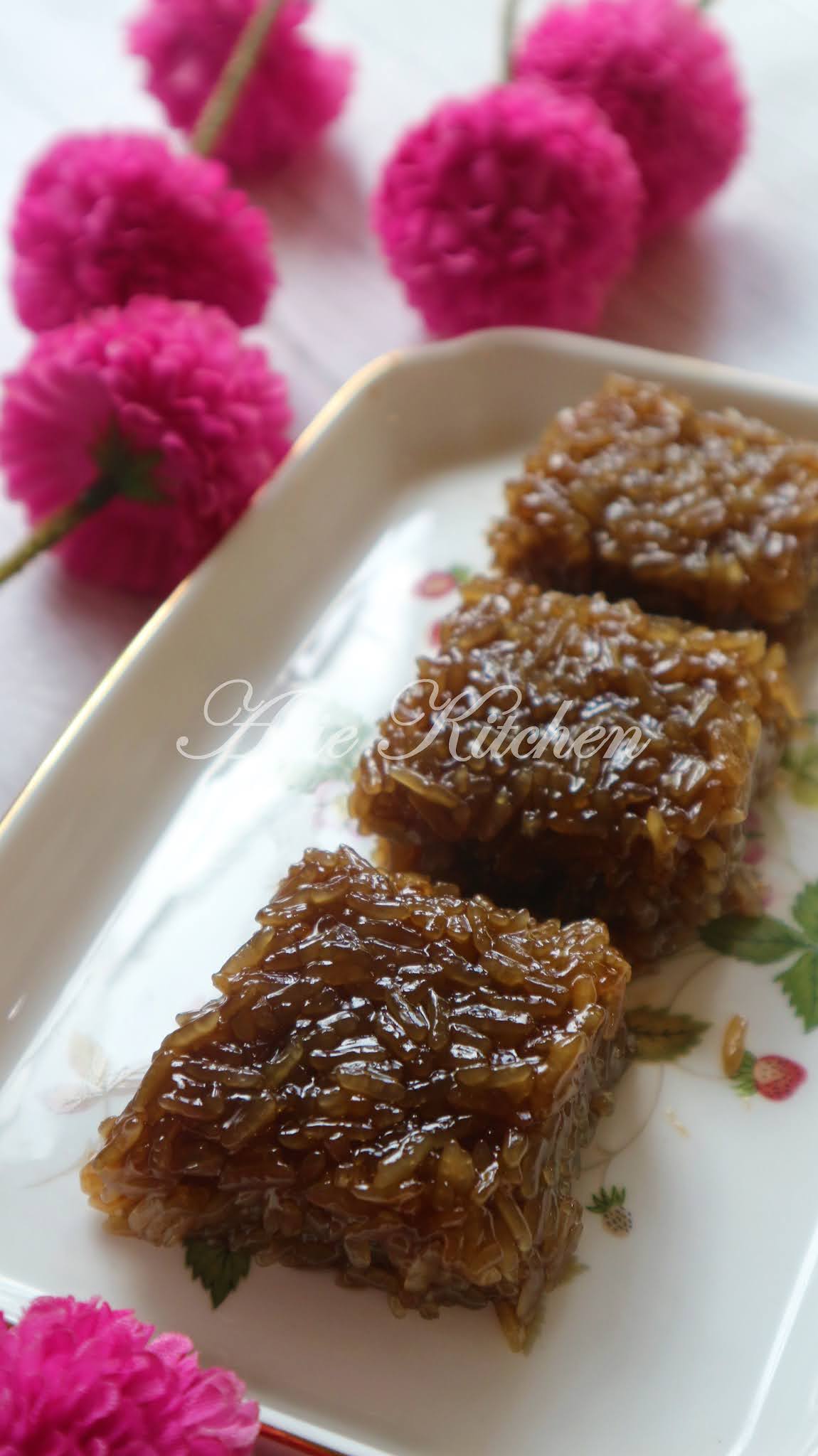 Kuih Wajik Yang Sedap Azie Kitchen