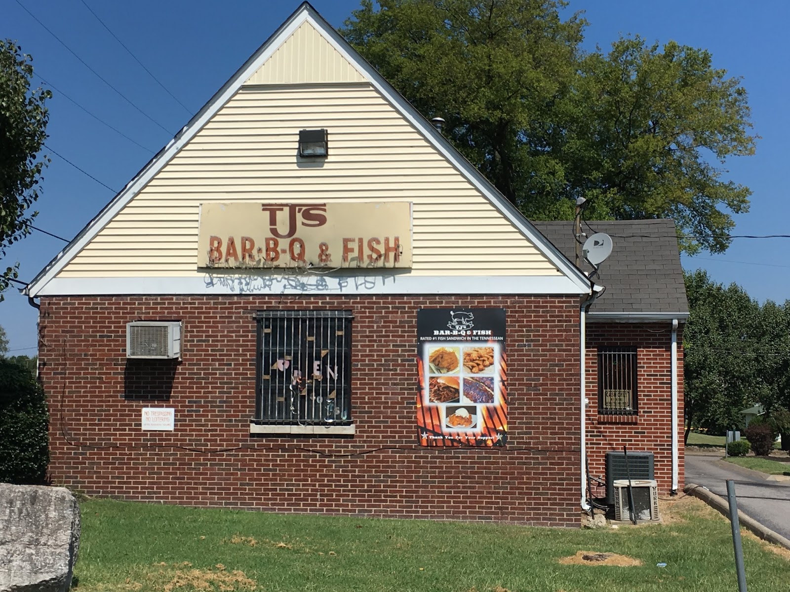 The Barbecue Fiend TJ's BarBQ & Fish (Nashville, TN)