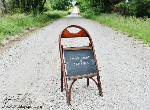 Sidewalk chalkboard from a folding chair! By Knick of Time Interiors featured on I Love That Junk