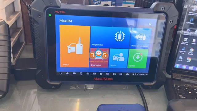 مقایسه Autel IM608 Pro و Xtool X100 PAD3 4