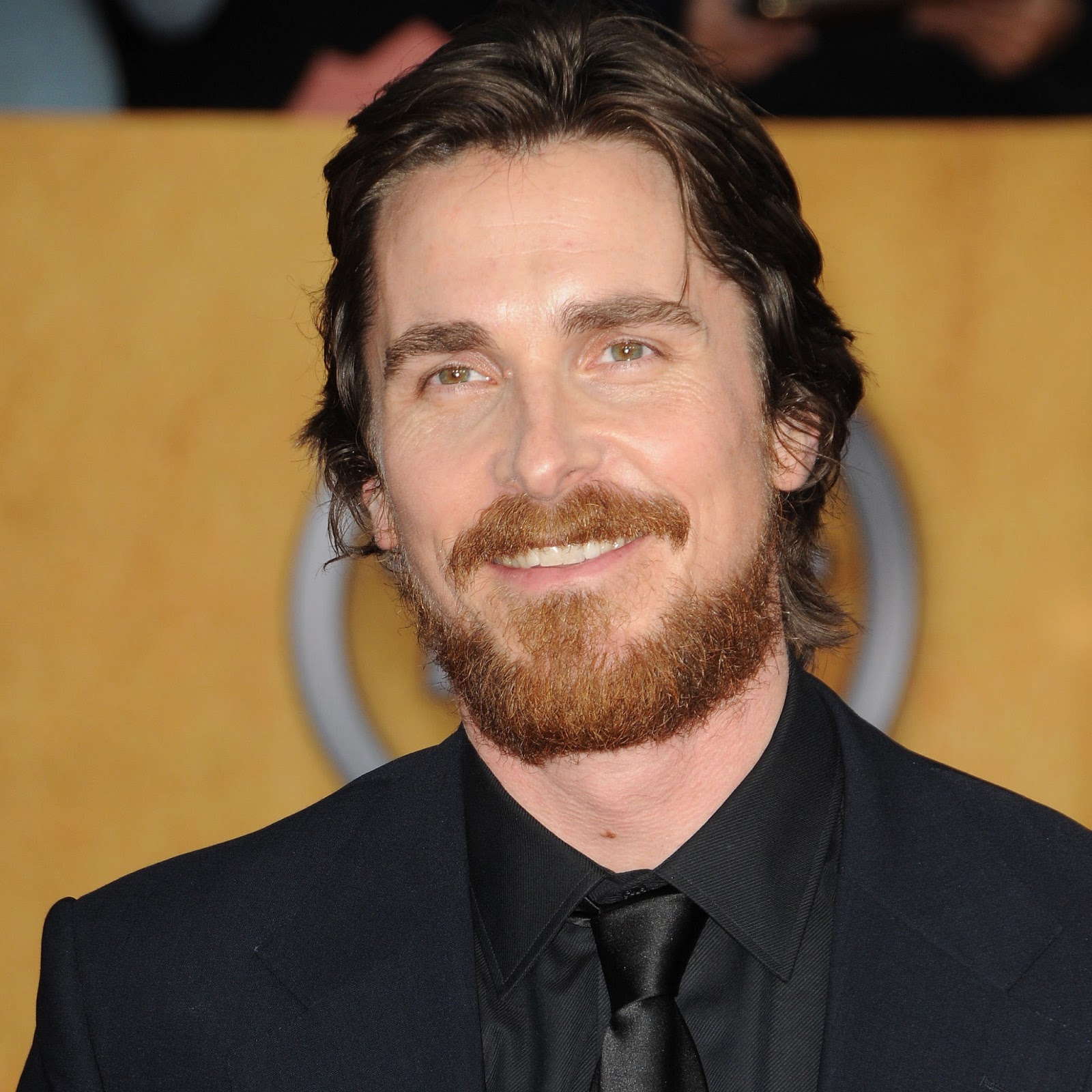 Christian Bale. Christian Bale Beard. Кристиан Бейл с бородой.