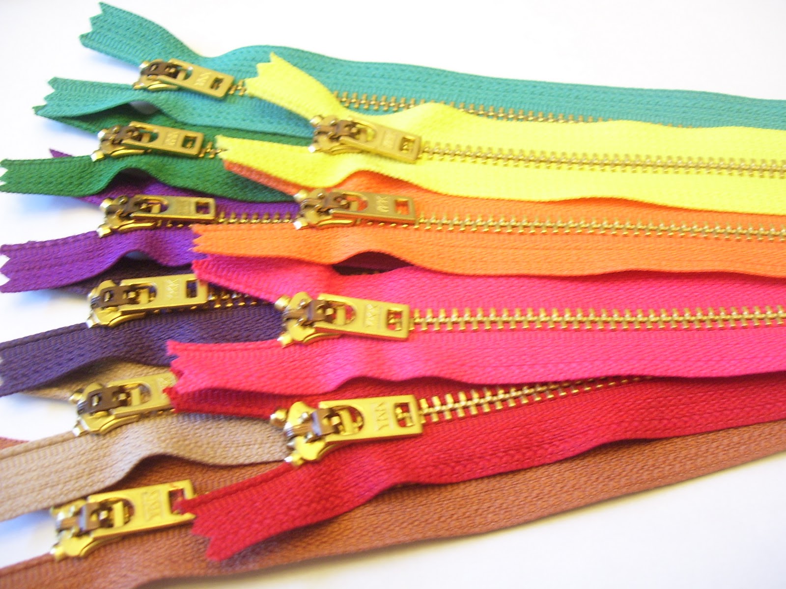 Zippers: Wholesale Brass Zippers