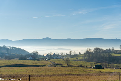 Pasmo Karkonoszy widziane spod południowego podnóża Stromca