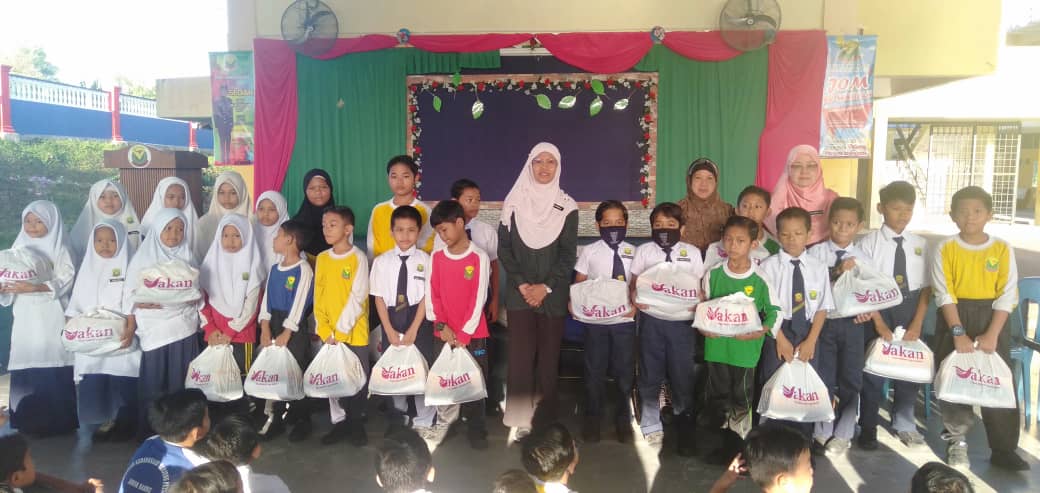 Bantuan Pendidikan Baitulmal Johor / Bantuan Ihsan Mangsa Ribut Kg