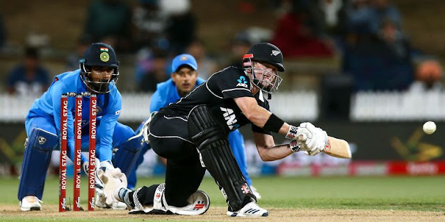 Henry_Nicholls_KL_Rahul_IND_vs_NZ_ICC.jpg