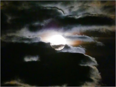 صور القمر Moon اجمل خلفيات منظر للقمر منتدى جنتنا