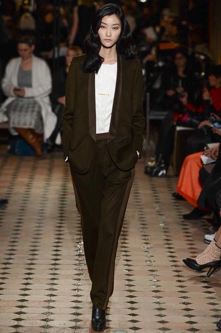 Fashion on the Couch: Hermès Fall/Winter 2013-2014 Women Runway
