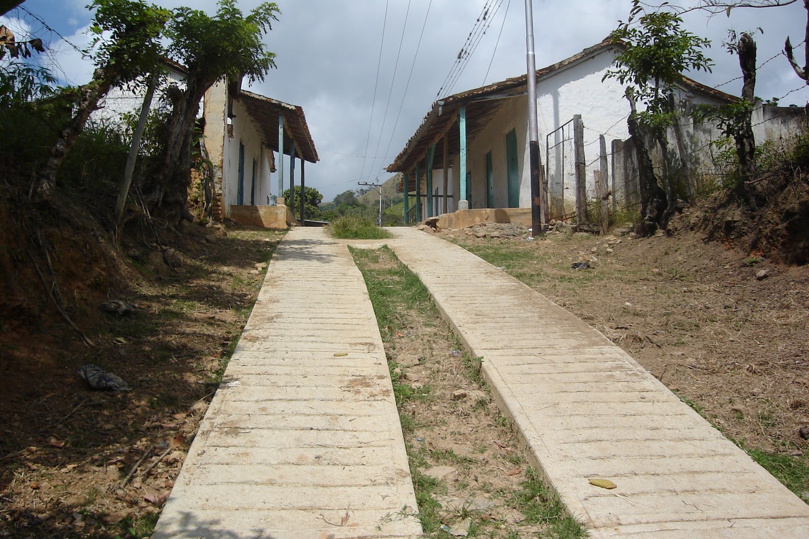 SANTA CRUZ DE MORA, Historia y Variedades. ALBUN DE FOTOS