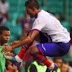 ESPORTE / Bahia sofre novamente, mas avança na Copa do Brasil