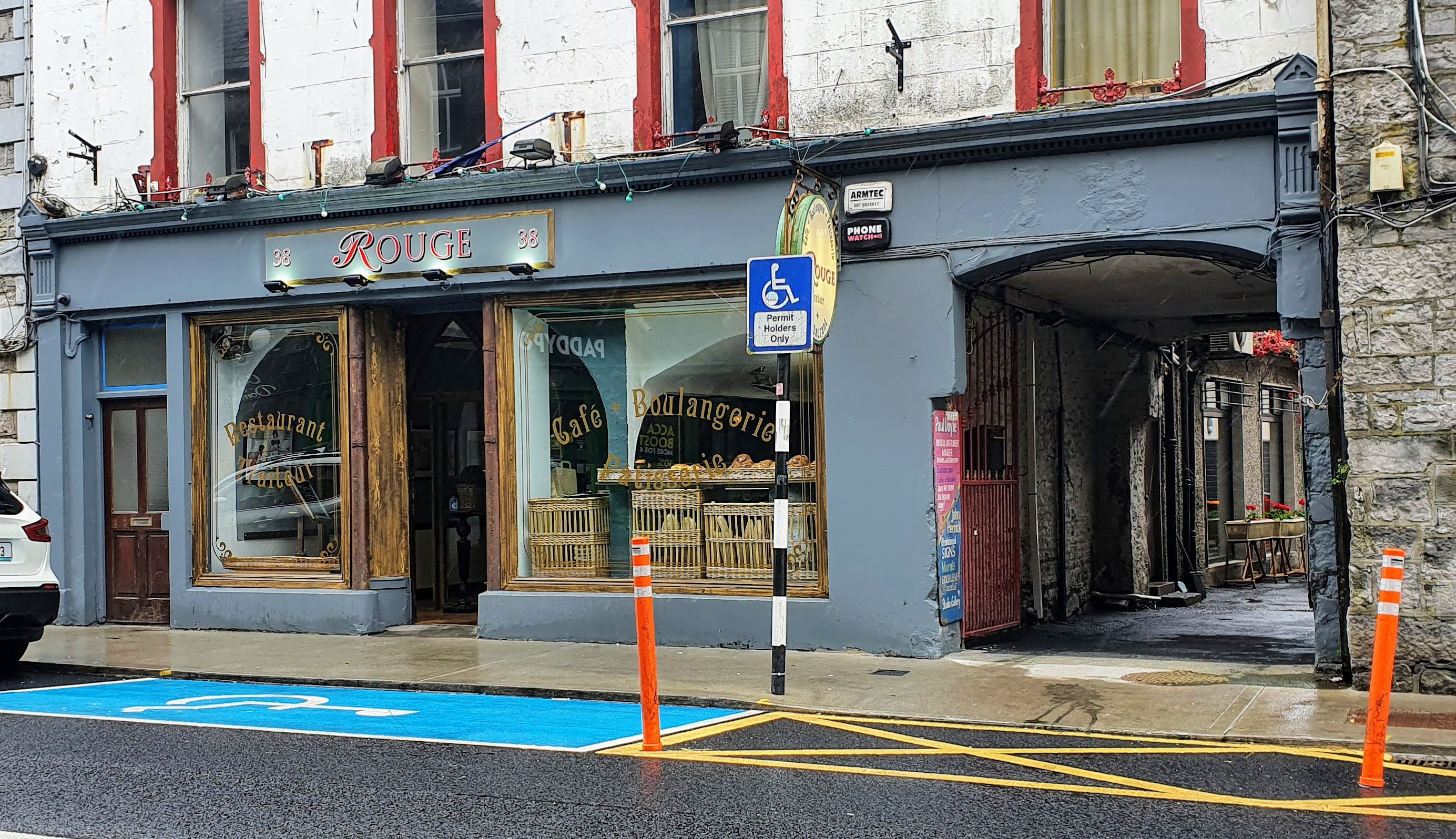 Rouge - Previously Rouge Restaurant Francais, Bar á Vins | Open in Galway