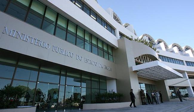 'Operação Dublê': Mandados são cumpridos na Bahia e delegada é afastada