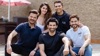 malang 2 Mohit Suri Completes first draft of malang 2 Script