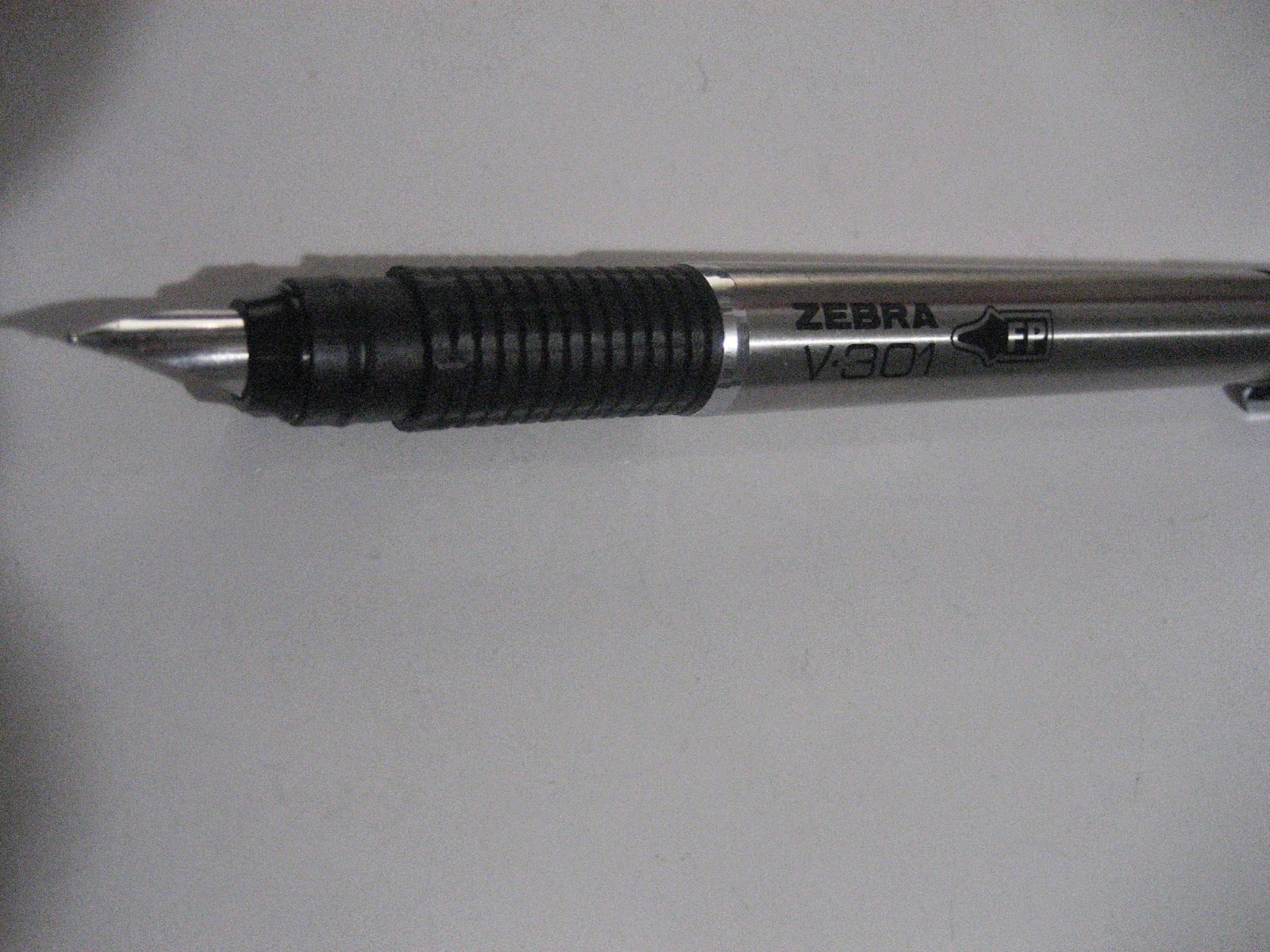 Arif Reviews Pens Zebra V301 Fountain Pen Review