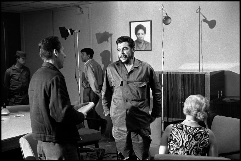 Che Guevara: A Life Told in Historical Photos from Youth to Final Years - 27