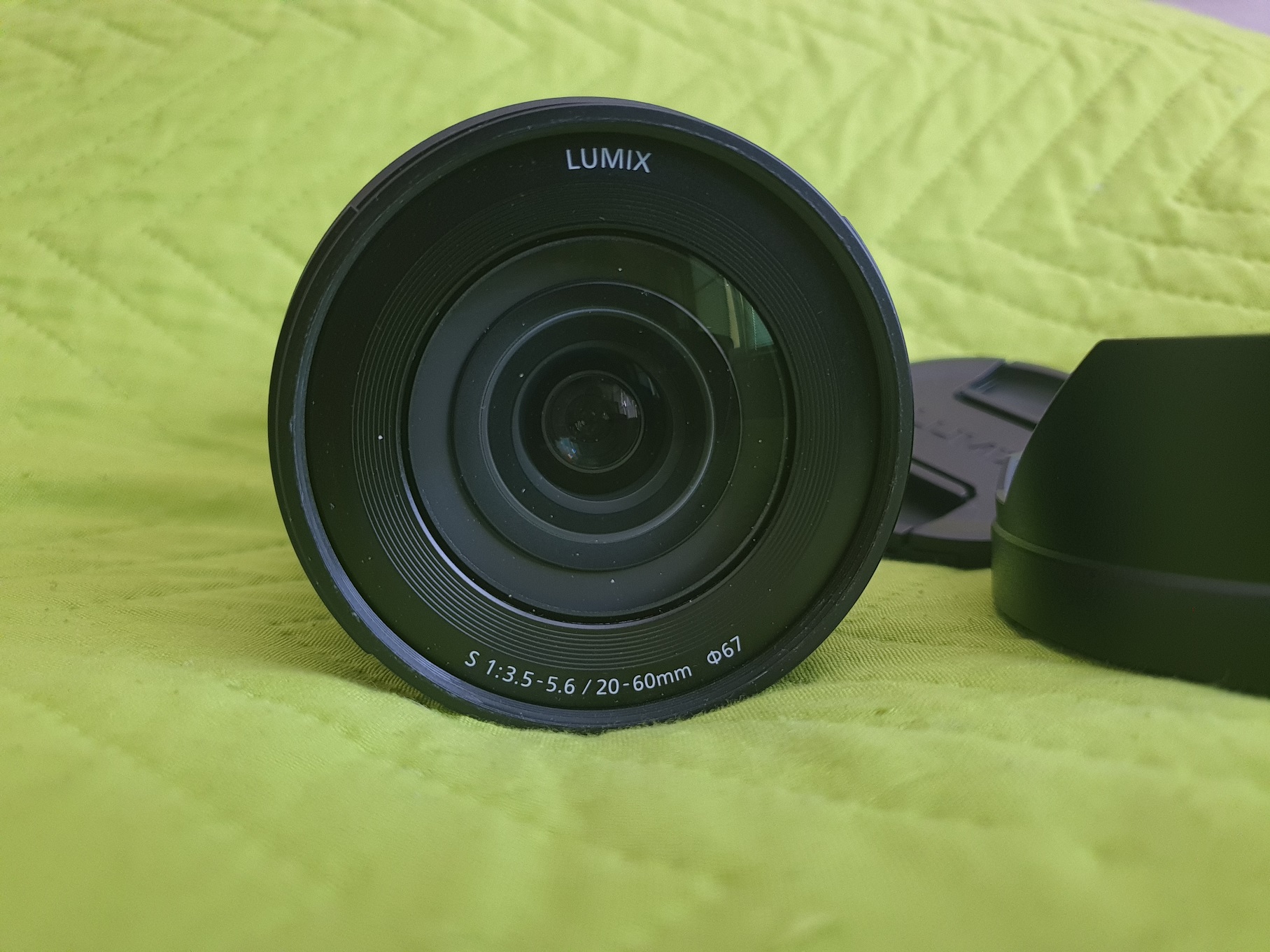 Panasonic LUMIX S Series 20-60mm F3.5-5.6 Mirrorless L Mount (S