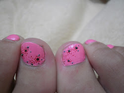 bubble pink gum toenails flowers nail polish code nails