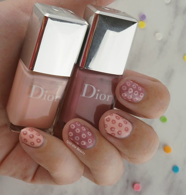 Dior Polka Dots Colour & Dots Manicure Kit Plumetis nail art review swatches Dior Vernis #262 and #582 from the 003 'Plumetis' Kit