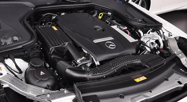 Động cơ Mercedes E250 2019 có khả năng vận hành mạnh mẽ và vượt trội