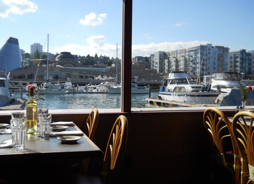 Beautiful Downtown Portland Johnny's Dock WA