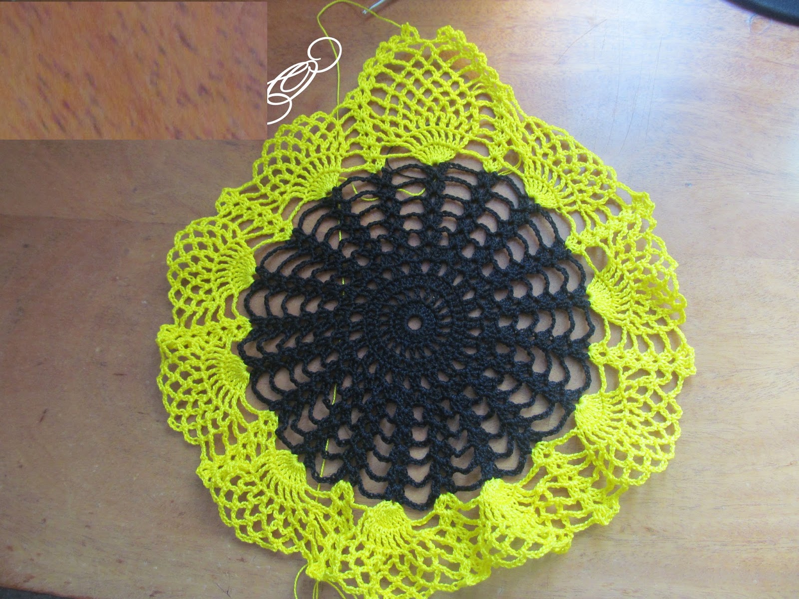Free crochet patterns and video tutorials How to crochet sunflower