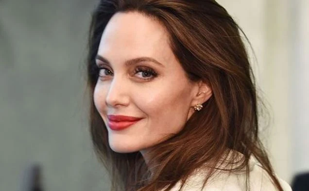 angelina jolie