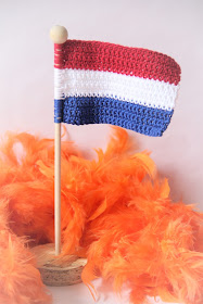 Studio Mojo, haken, gehaakt, vlag, crochet, gratis patroon, Gratis patronen, Gemaakt, nederland, Koningsdag, 