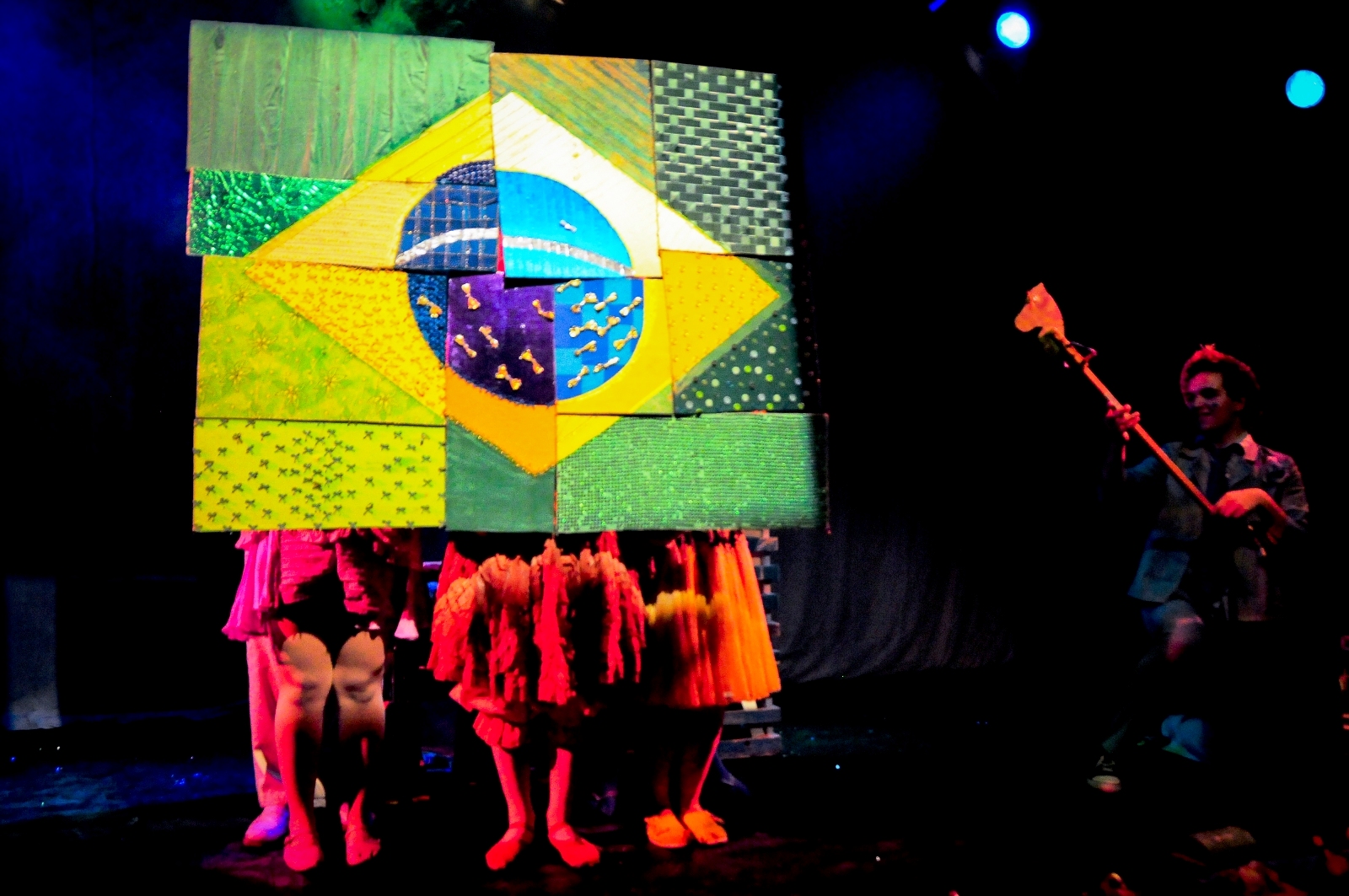 Chamada Quem Canta Ajuda Criança Porto Alegre, por Ananda Apple 