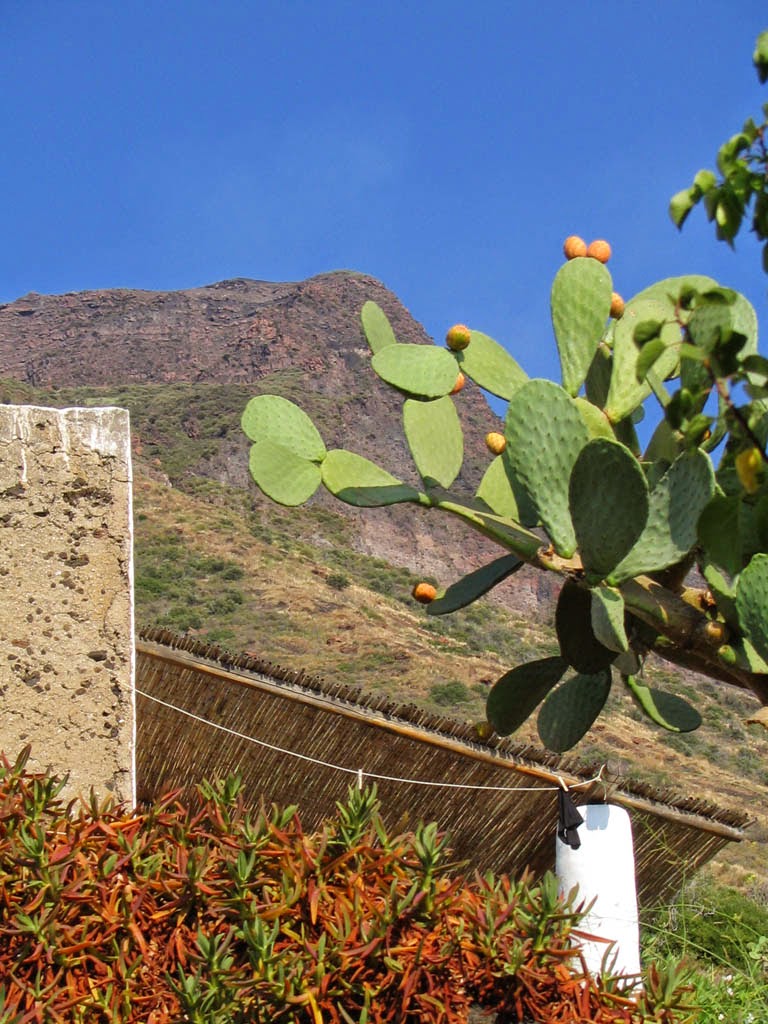 Ginostra, na Sicilia Ginostra guia portugues15 - Ginostra, na Sicilia