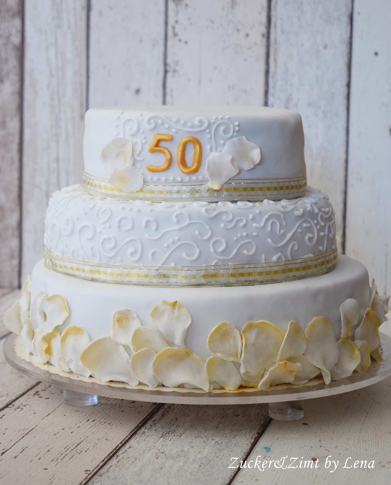 Torte Goldene Hochzeit Selber Machen A New Day: Fondanttorte zur goldenen Hochzeit