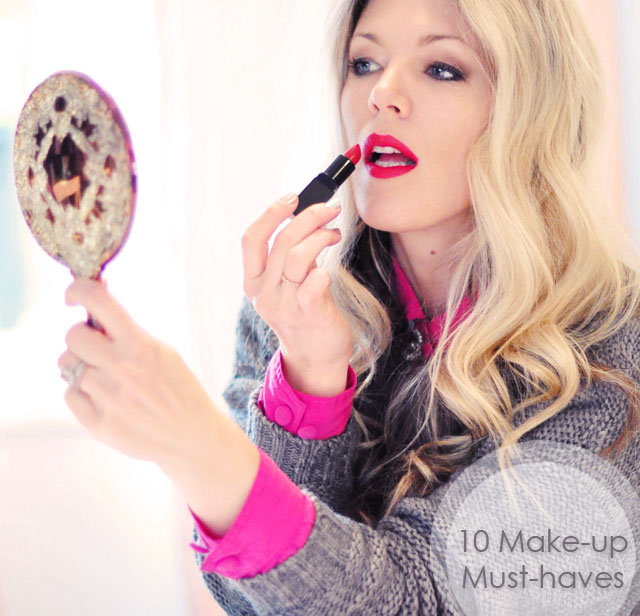 10 Makeup Must-Haves