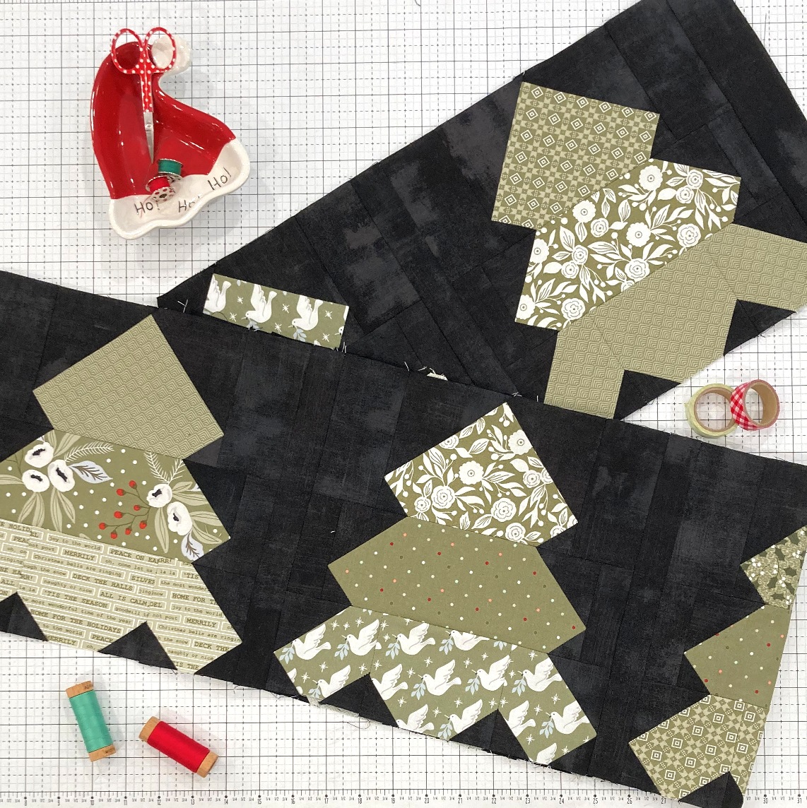 Happy Quilting All the Trimmings Mystery Quilt Along Block 4