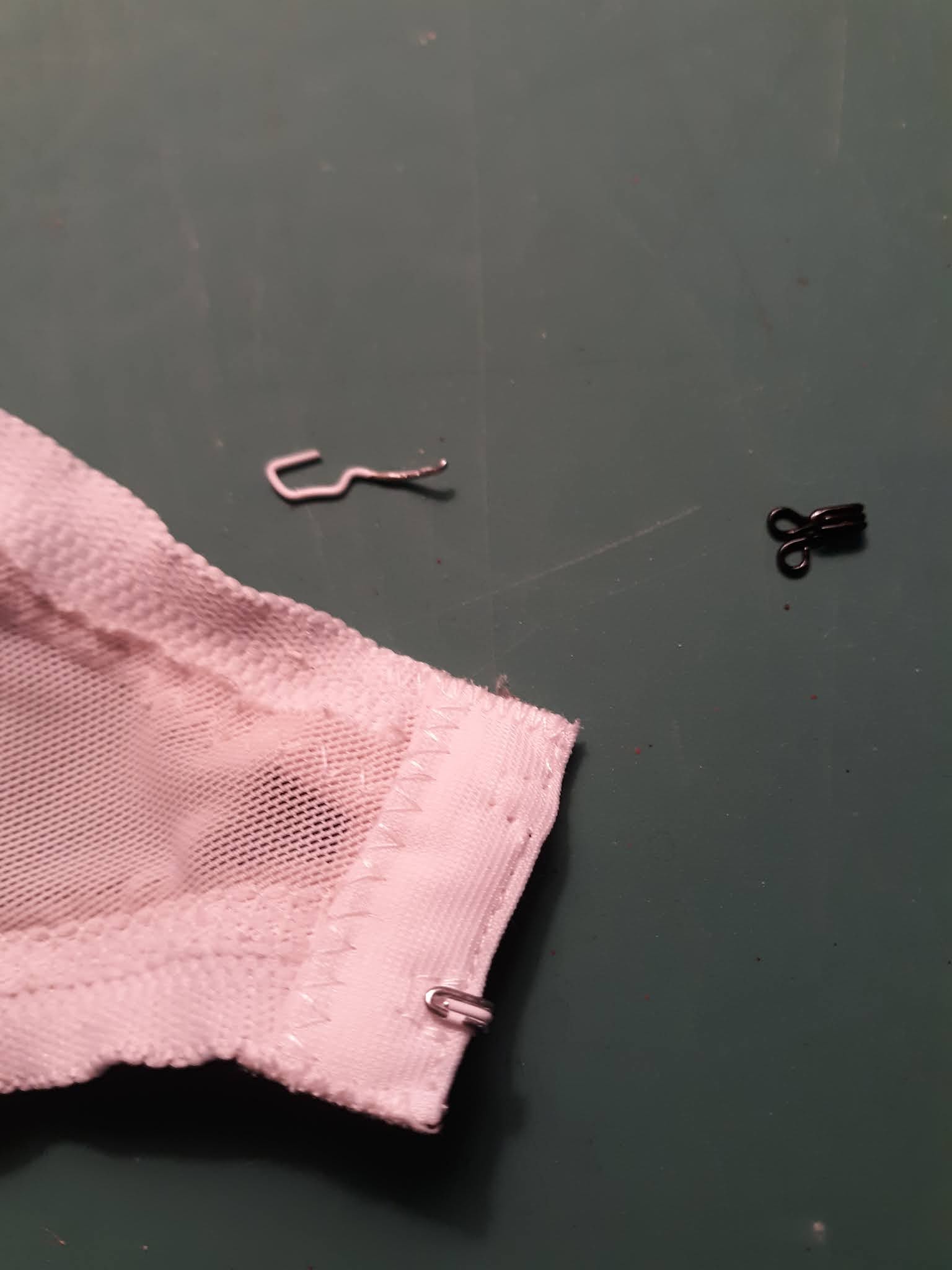 Phoenix Creations By Lin How to replace a broken hook on your bra