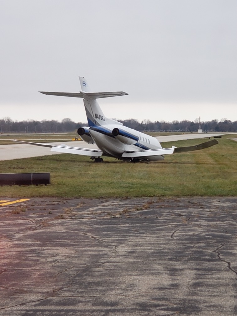 Kathryn S Report British Aerospace Bae 125 800a N469rj Accident Occurred December 03 2019 At Coleman A Young International Airport Kdet Wayne County Michigan