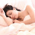 Στο πλάι, μπρούμυτα ή ανάσκελα; Τι να προσέχεις σε κάθε στάση ύπνου