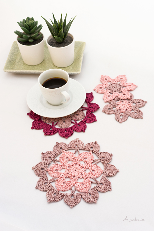 Old Pink crochet table set, Anabelia Craft Design Old Pink crochet table set, Anabelia Craft Design
