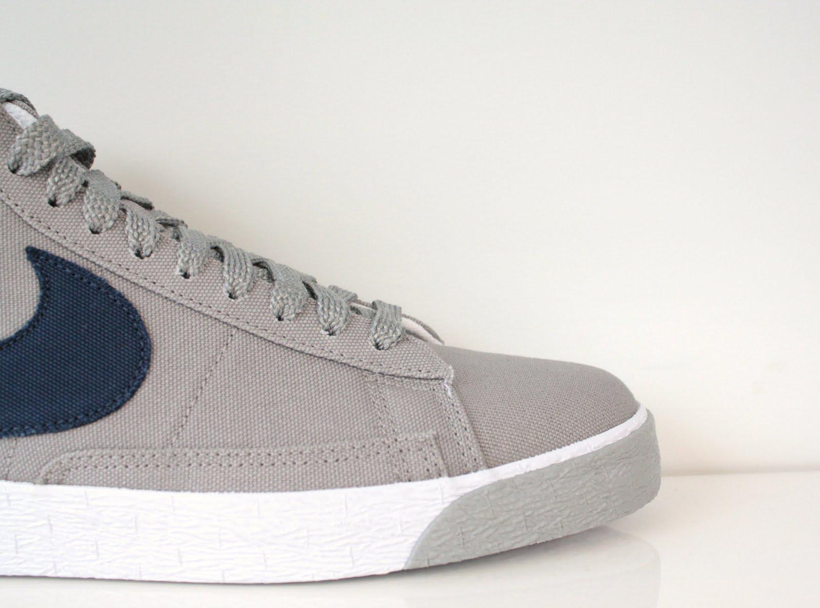 where to buy nike blazers in store
