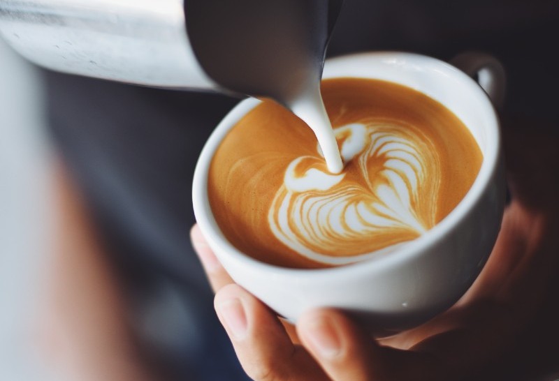 9 Foods to avoid when trying to get pregnant in Bengali Avoid caffeine when trying to conceive