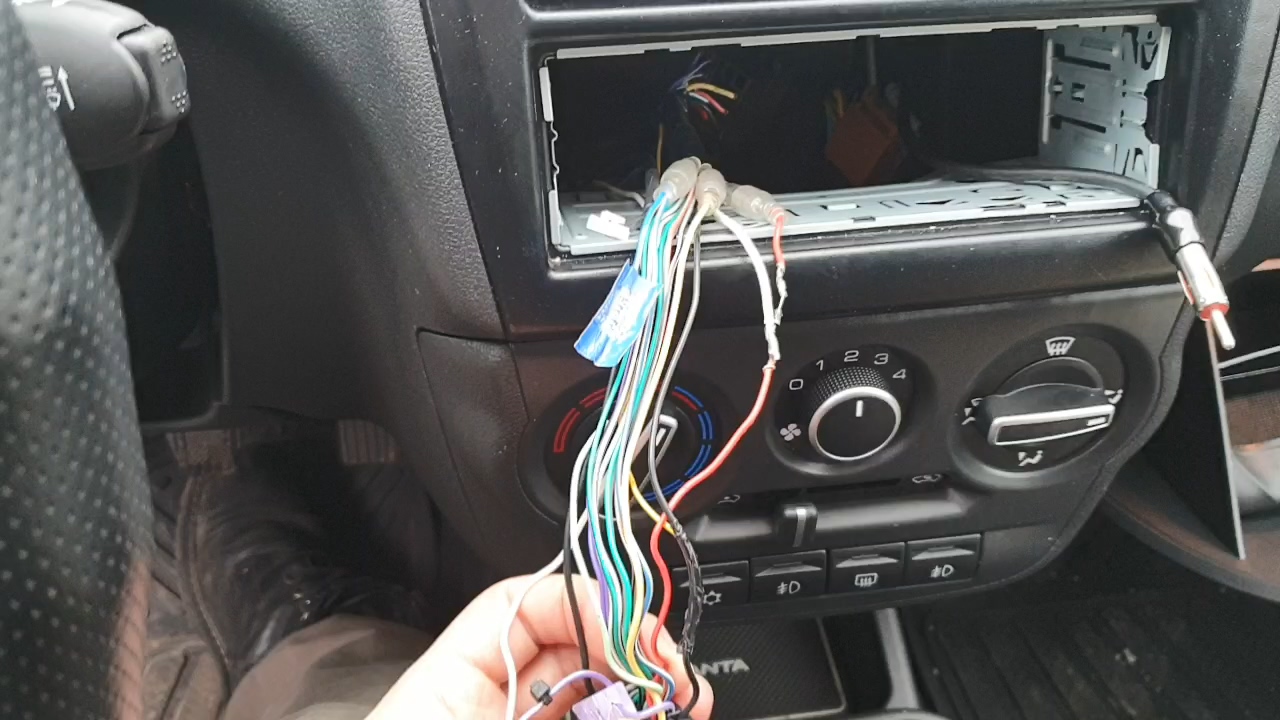 как сделать магнитолу без зажигания гранта