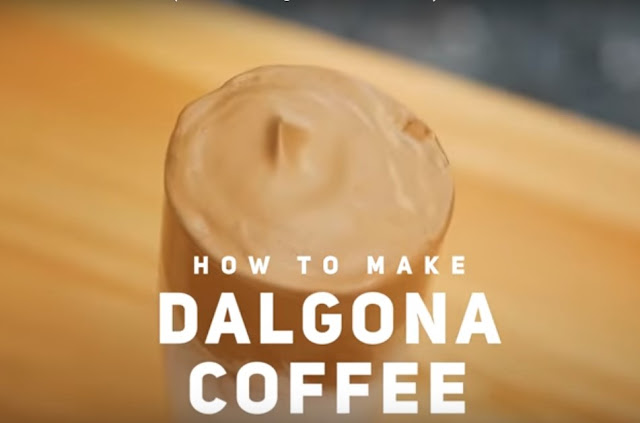 video gampang membuat dalgona coffee
