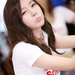 Han Ji Eun &ndash; Automotive Week 2012 Foto 18