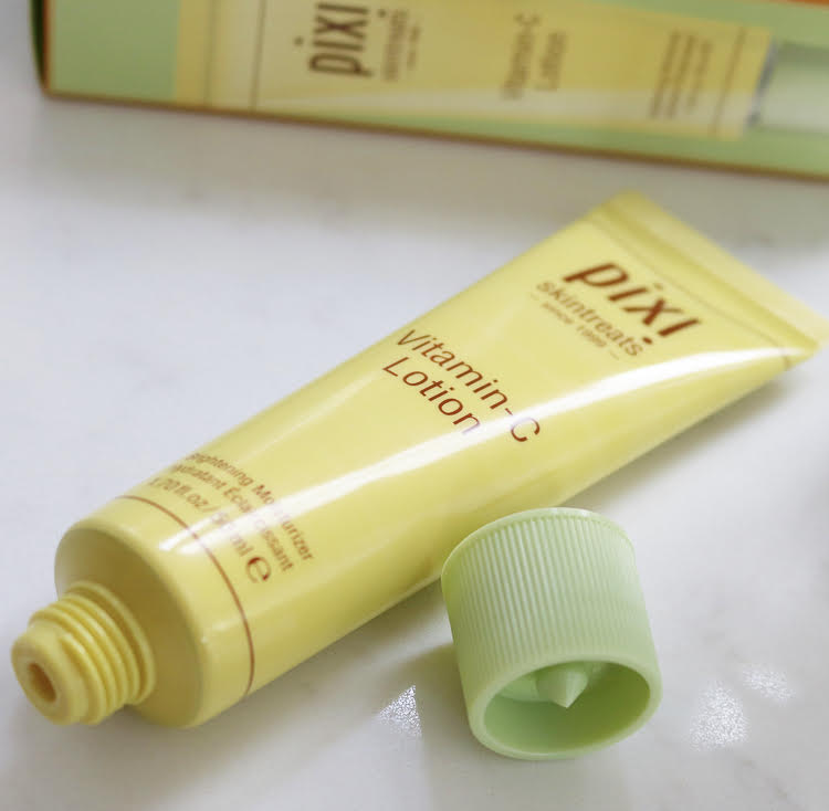 Pixi Vitamin C Lotion I Am Fabulicious