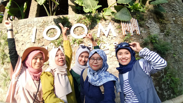 renidwiastuti.com traveling-bersama-holahalo