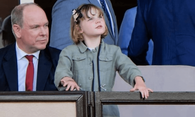 Princess Gabriella attended the Diamond League Meeting Herculis EBS 2021 at the Louis II Stadium. Jacadi khaki cotton shirt and shorts