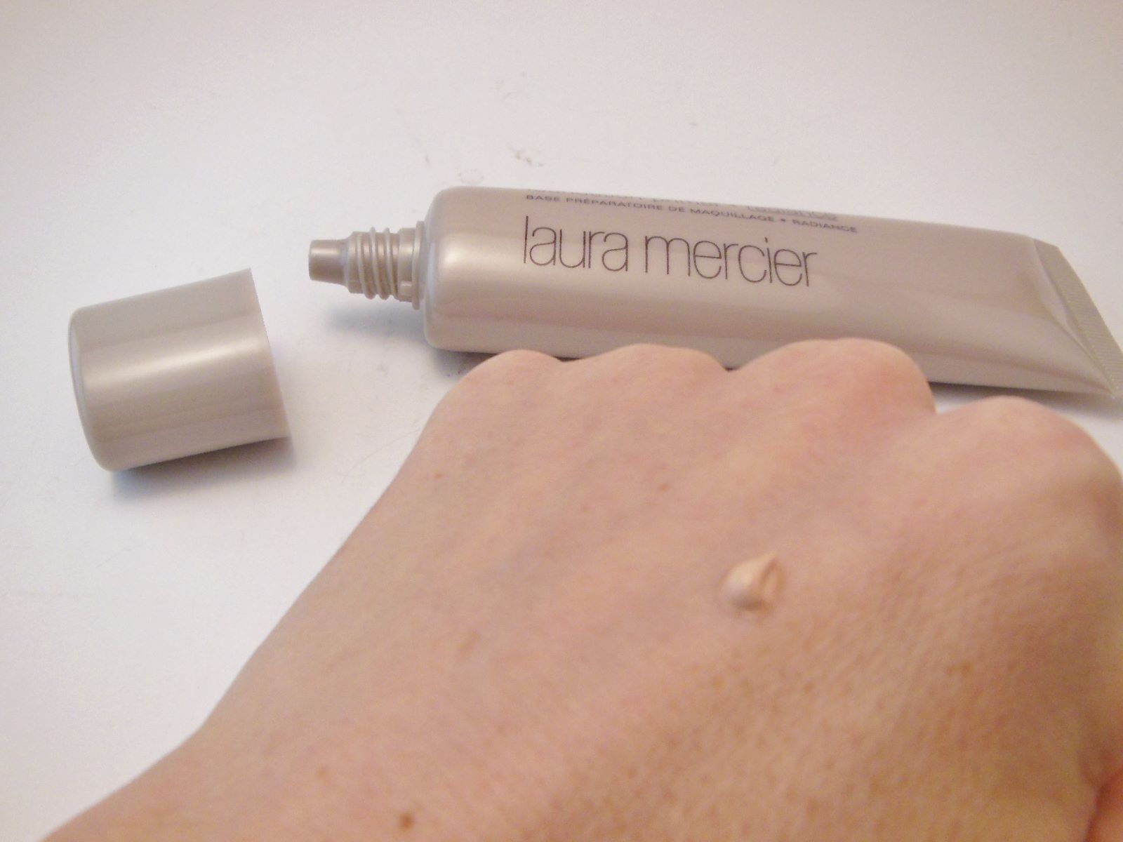 Product Review Laura Mercier Radiance Foundation Primer The Beauty