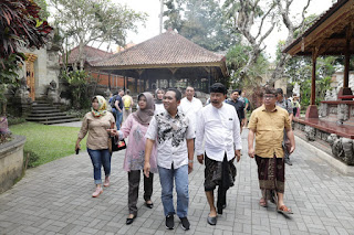 Bupati Lumajang Bertolak Ke Bali Bupati Lumajang Bertolak Ke Bali