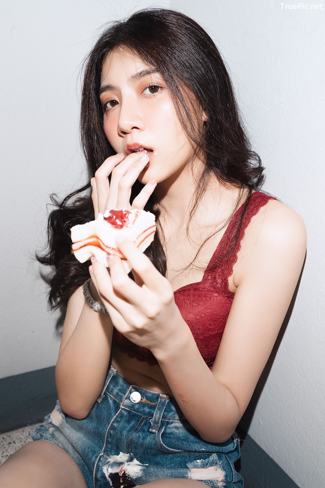 Image Thailand Model - Sasi Ngiunwan - Strawberry Cake - TruePic.net - Picture-6