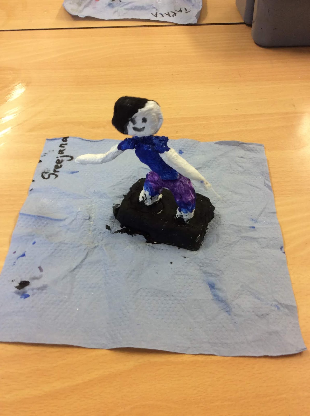 Alderwood Junior School: Mod Roc Sculptures