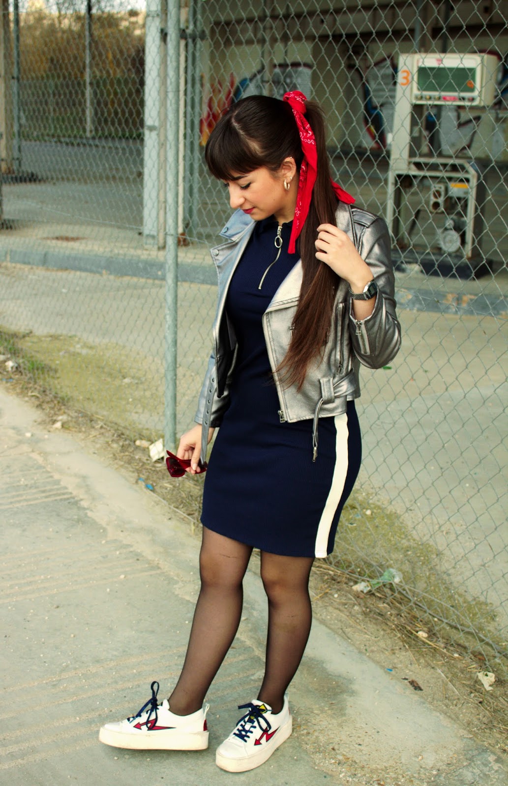 Summer style Navy Pin-up Girl - Fashionmylegs : The tights and
